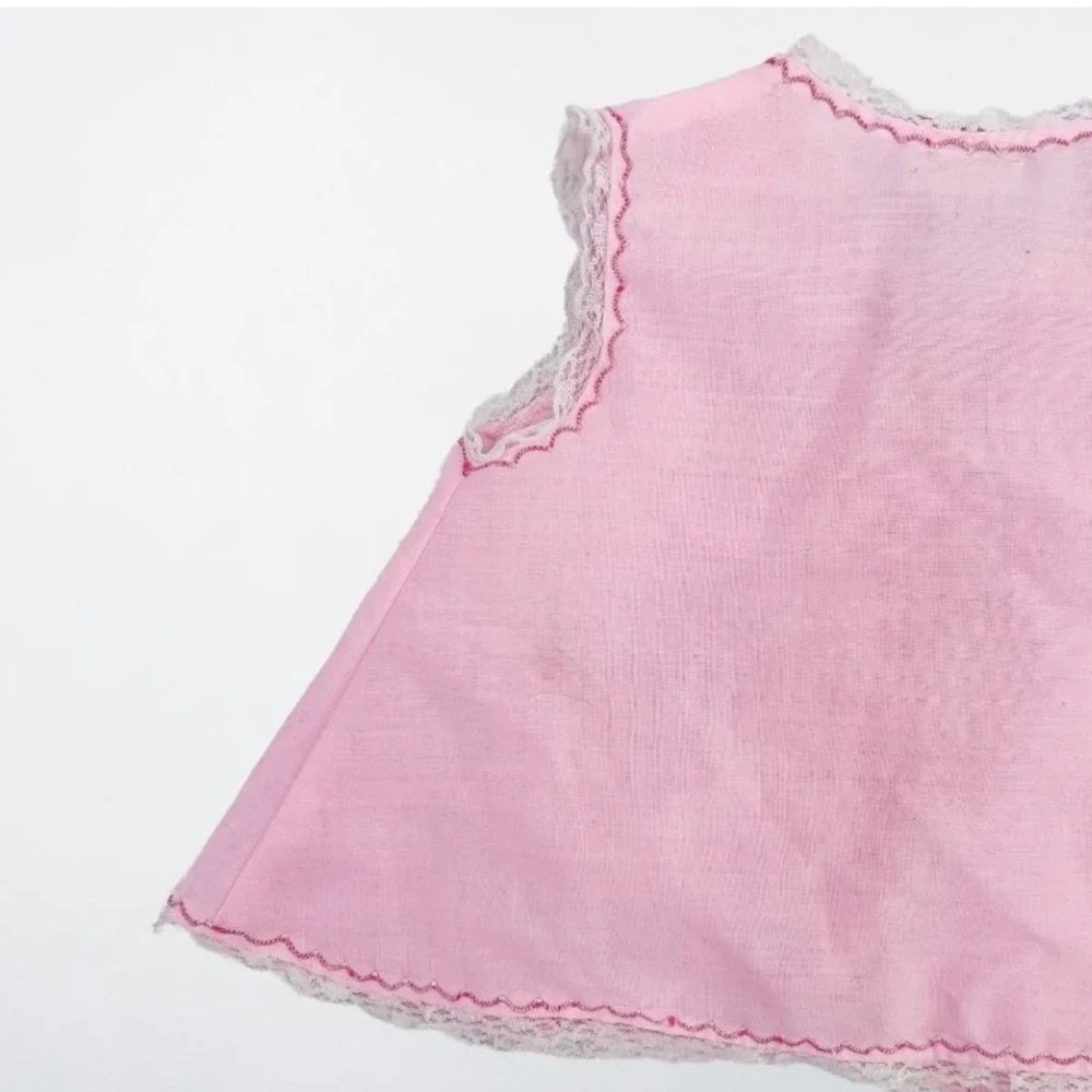 Vintage‎ Pink Umbrella Embroidered Lace Trim Baby Vest Birth to 3 Months